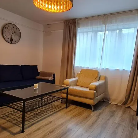 Exchange Apartment *