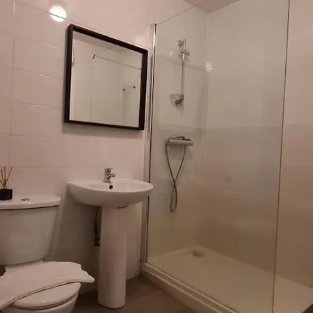 Exchange Apartment *